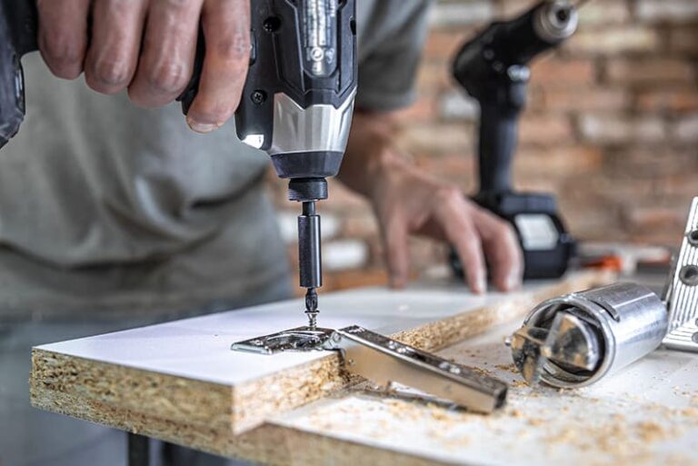 Travail menuisier